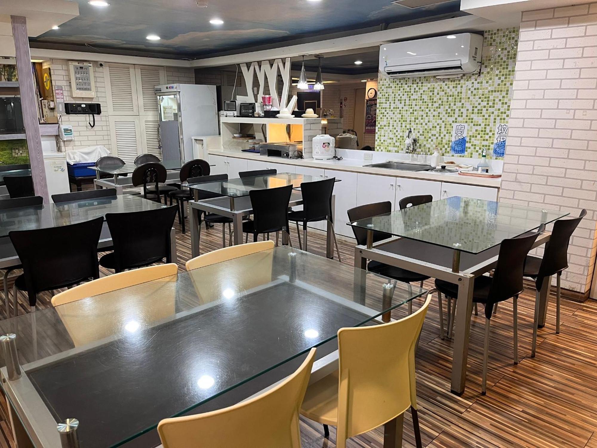 Bin Chen Business Hotel Синьчжу Экстерьер фото
